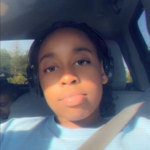 Meet your Posher, Charlee